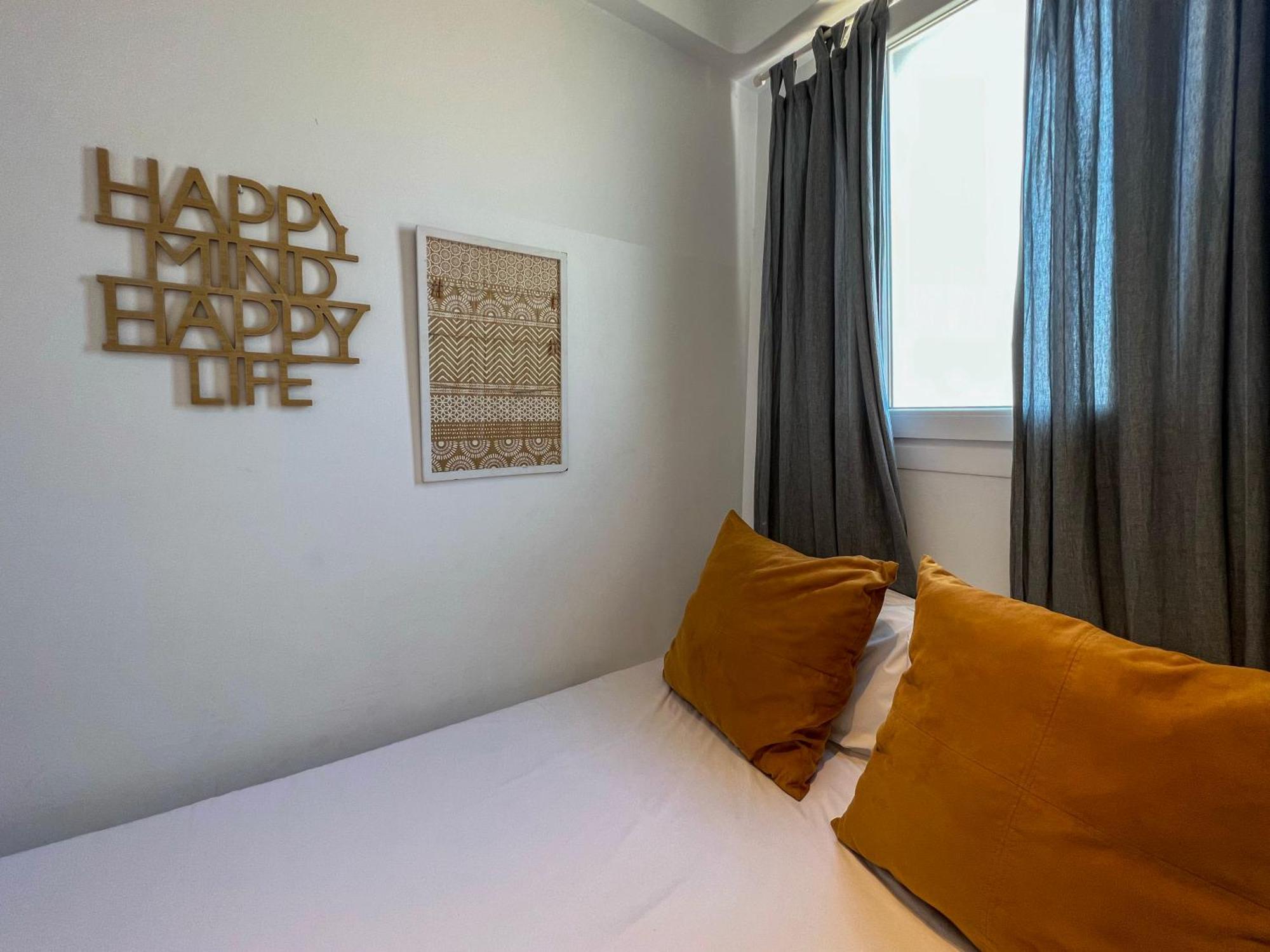 Stay U-Nique Apartments Seneca Barcelona Luaran gambar