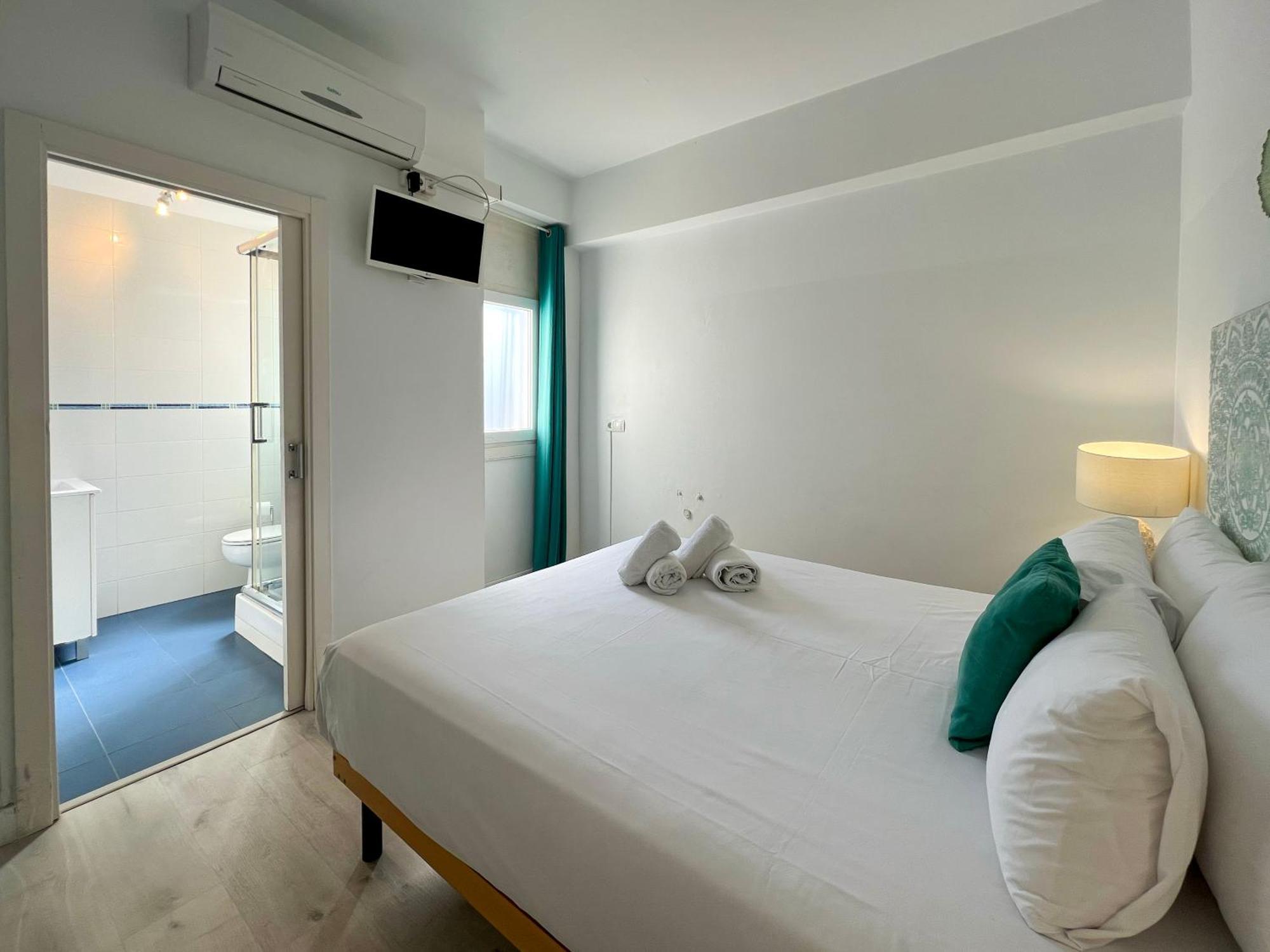Stay U-Nique Apartments Seneca Barcelona Luaran gambar