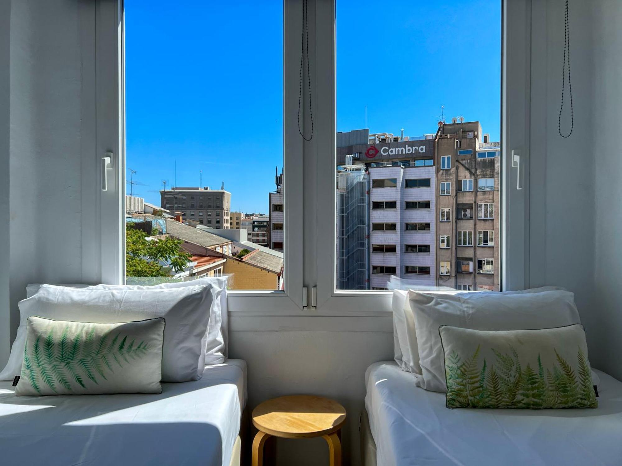 Stay U-Nique Apartments Seneca Barcelona Luaran gambar