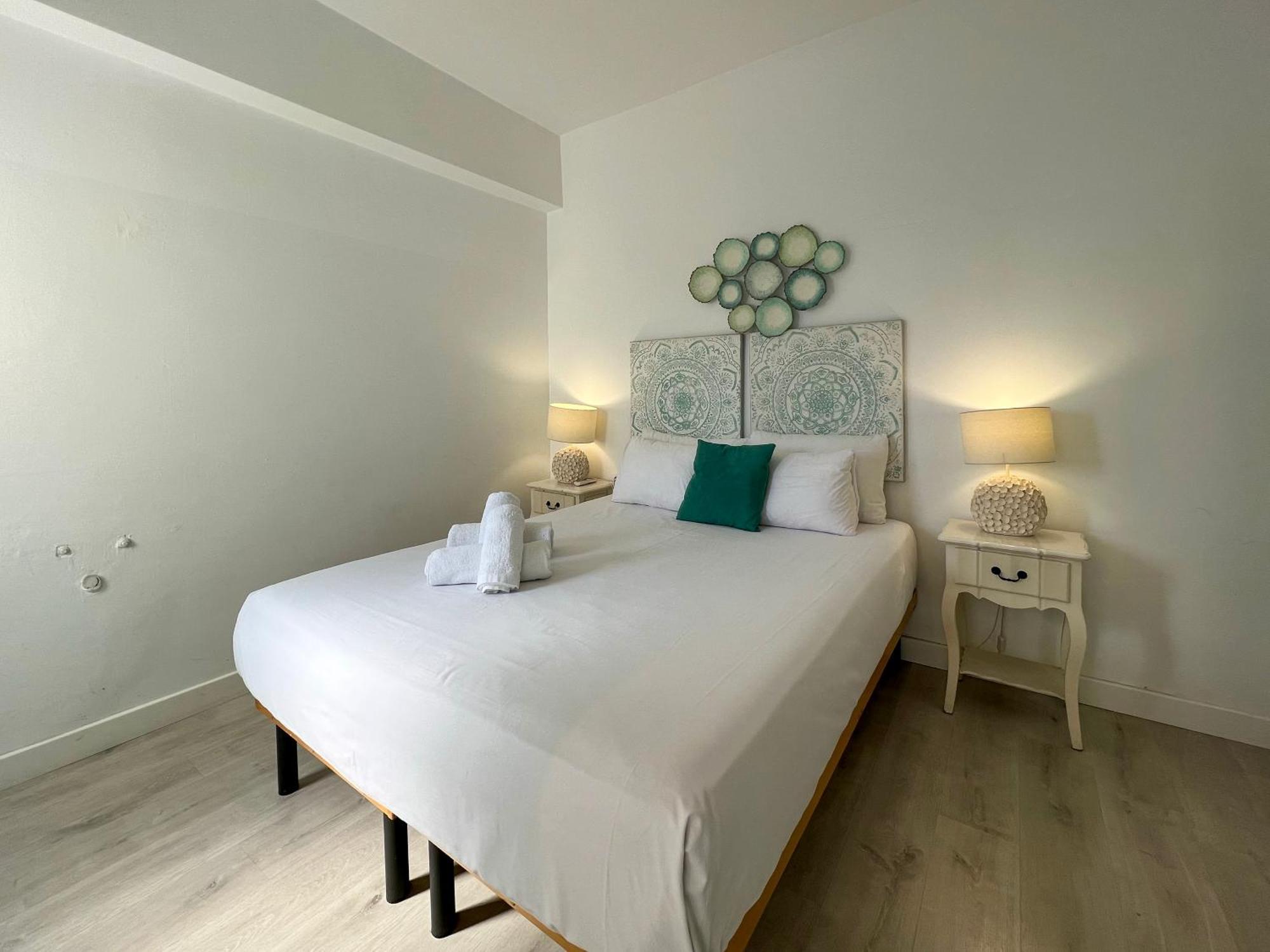 Stay U-Nique Apartments Seneca Barcelona Luaran gambar